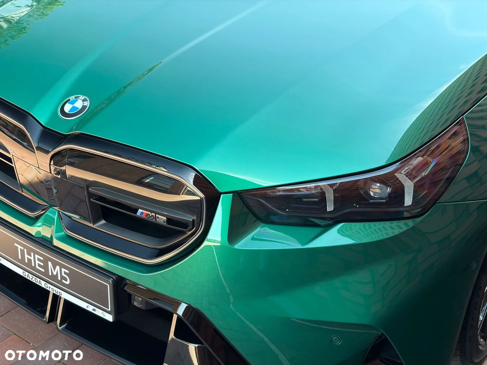 BMW M5 xDrive - 13