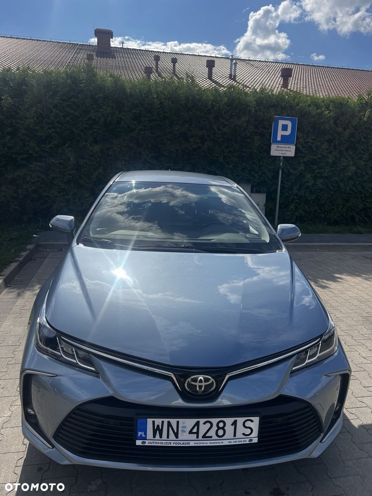 Toyota Corolla - 13