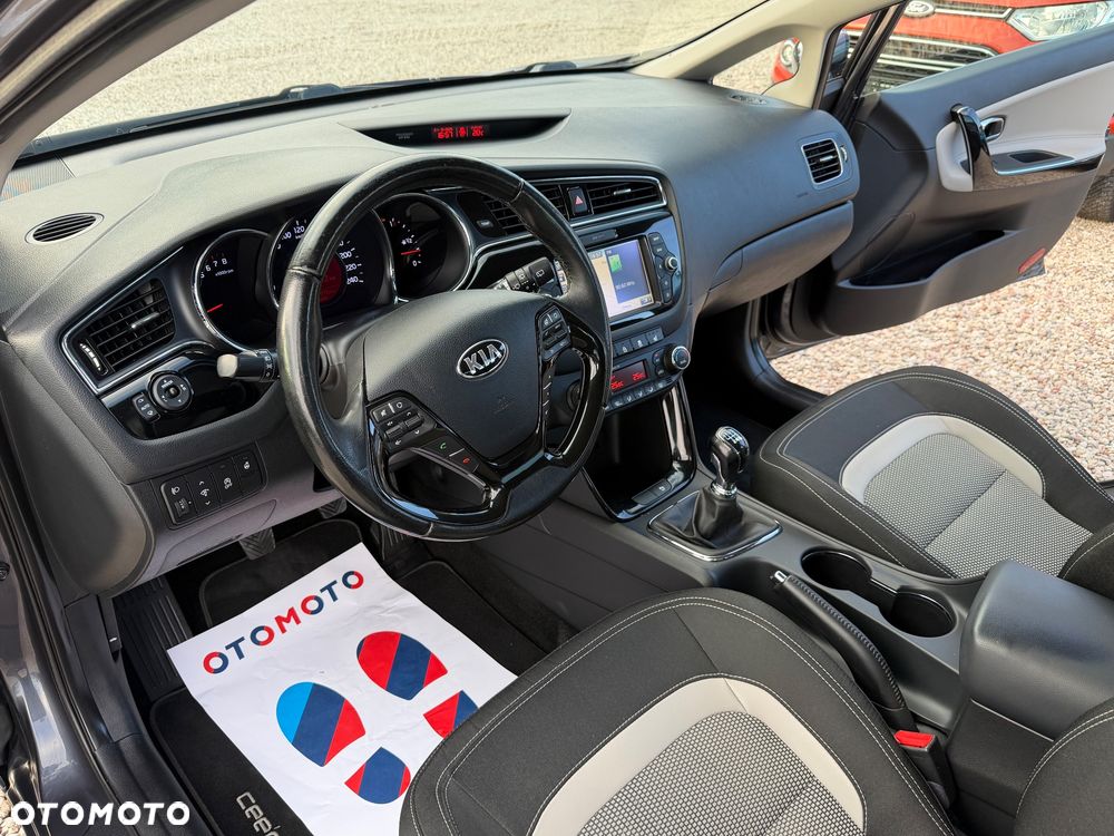 Kia Ceed - 17