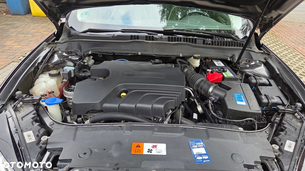Ford Mondeo 2.0 TDCi STart-Stopp Vignale - 13