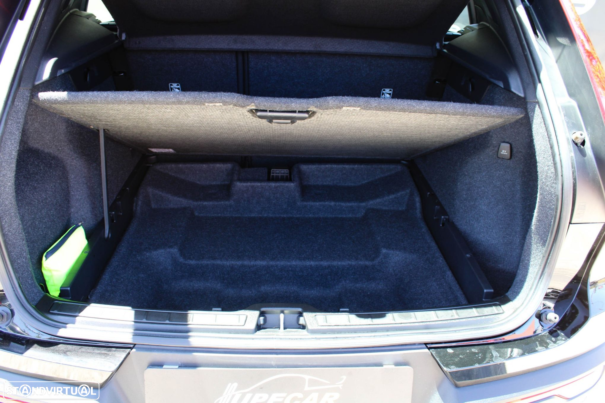 Volvo XC 40 1.5 T2 Momentum Core - 54