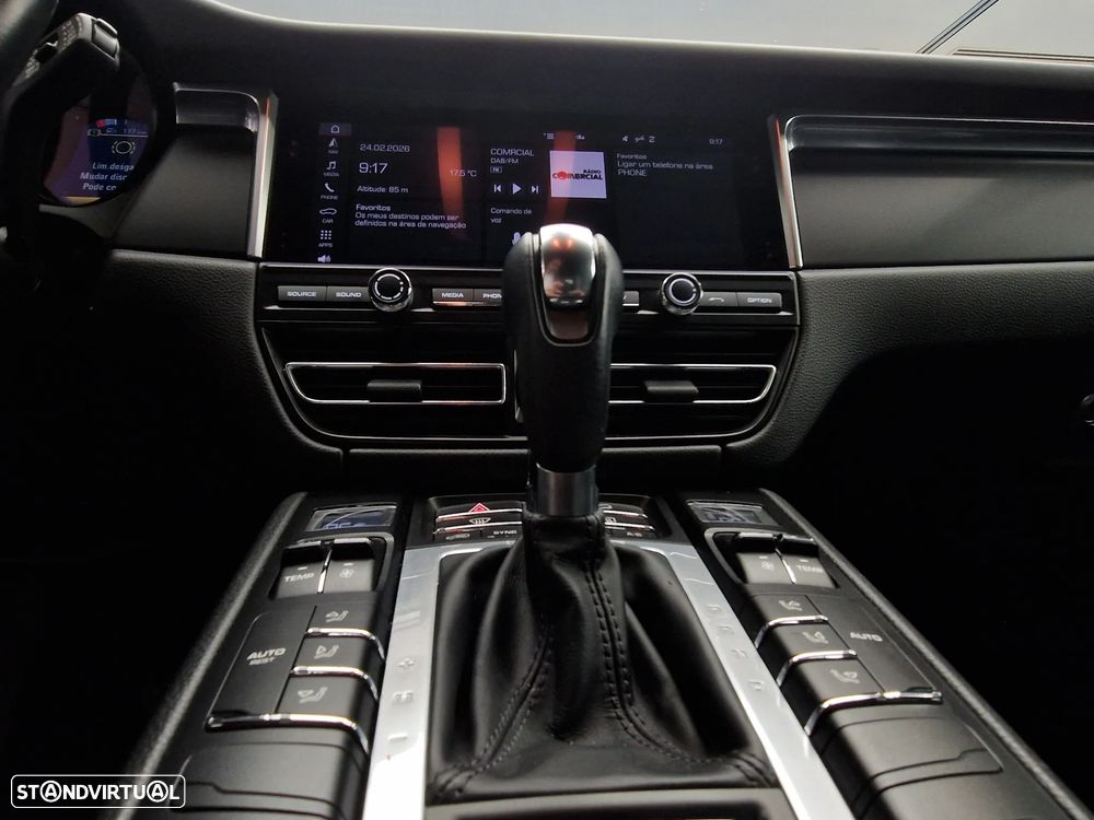 Porsche Macan Standard - 29