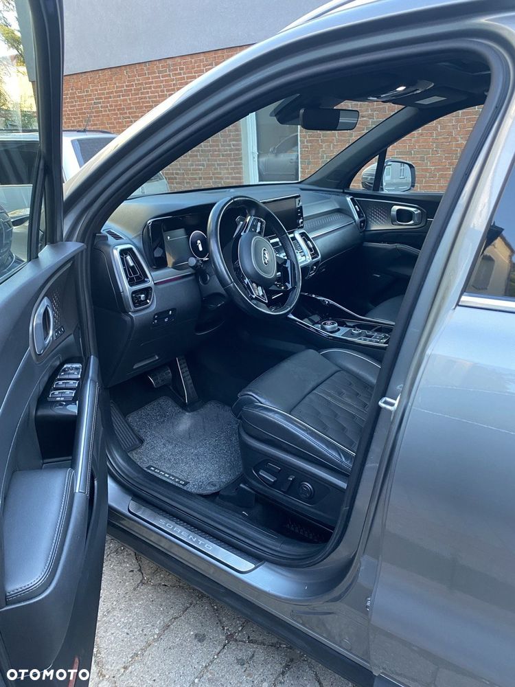 Kia Sorento 2.2 CRDi AWD Platinum Edition - 17