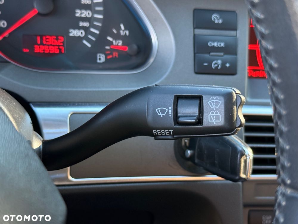 Audi A6 Avant 2.0 TDI - 20