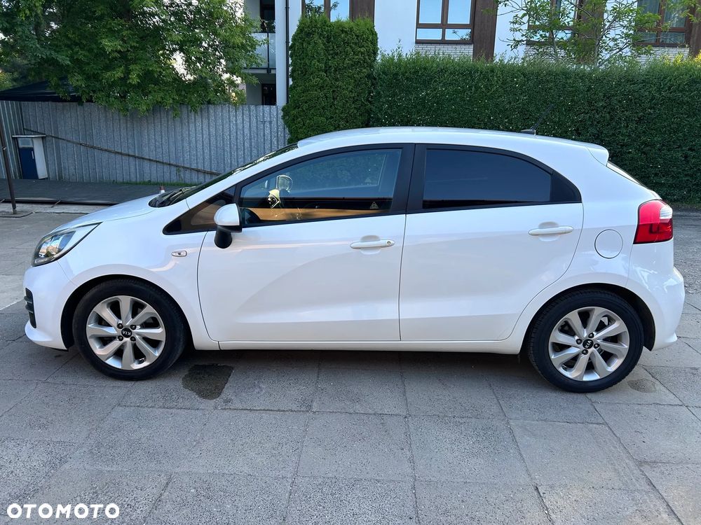 Kia Rio 1.2 XL Business Line - 8