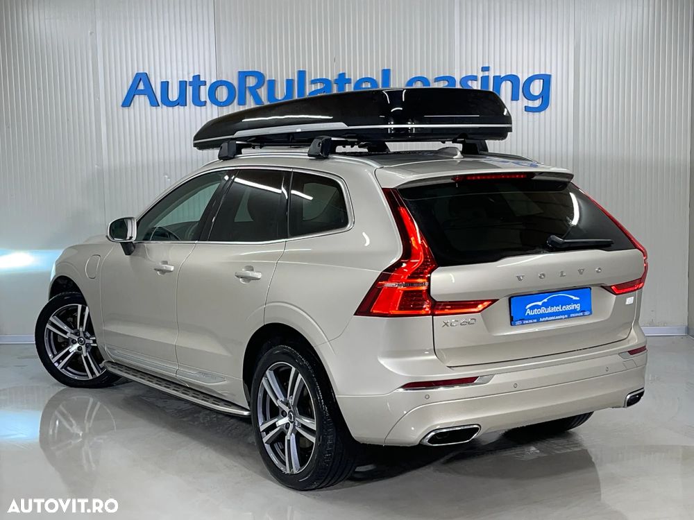 Volvo XC 60 T6 AWD Recharge Geartronic Inscription Expression - 4
