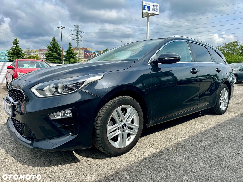Kia Ceed 1.6 CRDi SCR L Business Line Plus DCT - 11