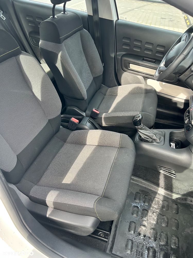 Citroën C3 1.2 PureTech Feel - 26
