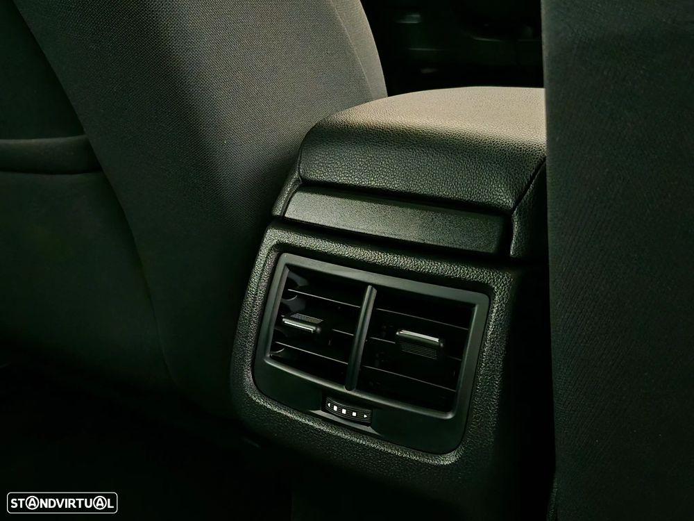 SEAT Leon ST 1.6 TDI Style S/S - 29