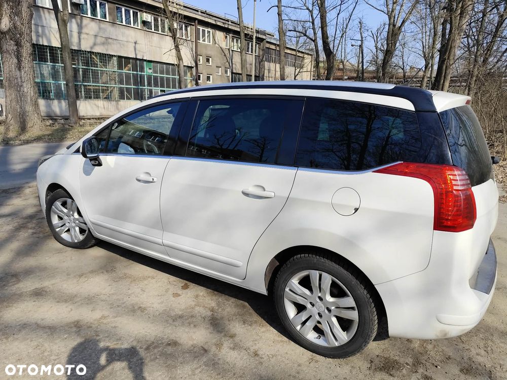 Peugeot 5008 e-HDI 115 ETG6 Stop&Start Active - 11