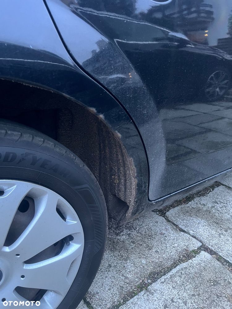 Ford Mondeo 2.0 TDCi Silver X - 13