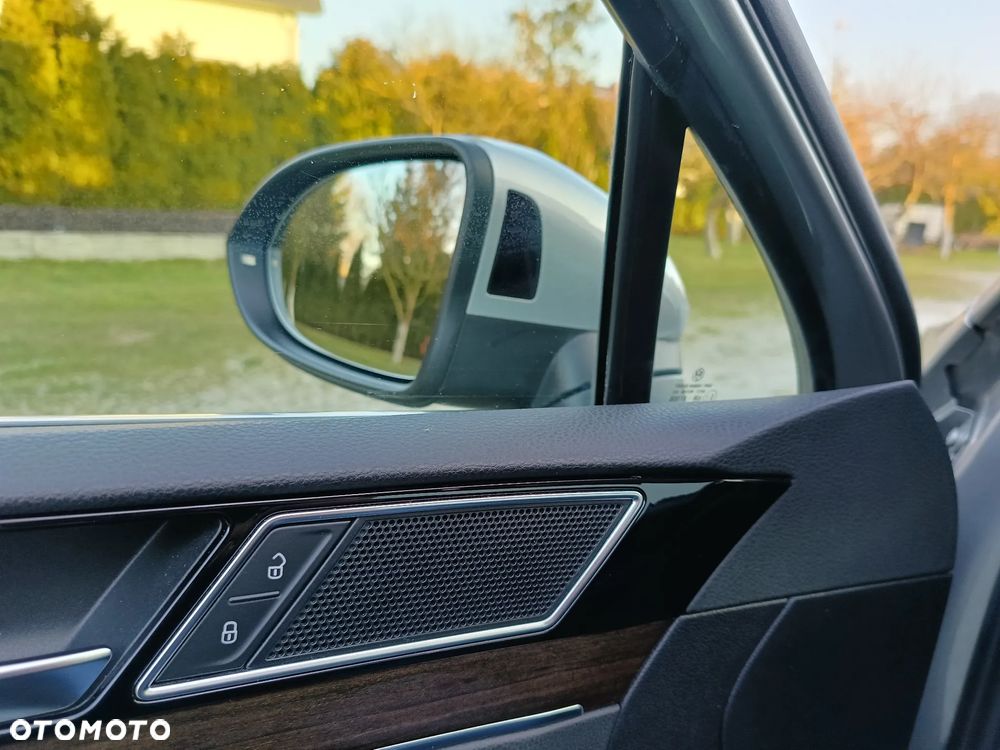 Volkswagen Passat 2.0 TDI SCR (BlueMotion Tech) 4Mot DSG Highline - 37