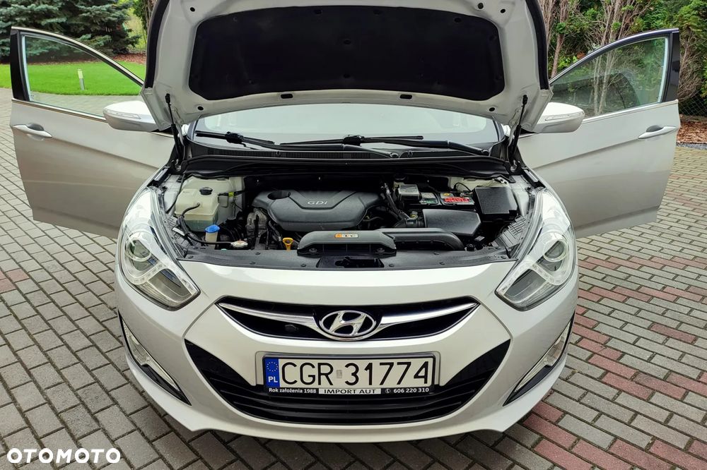 Hyundai i40 Kombi 1.6 Trend - 38