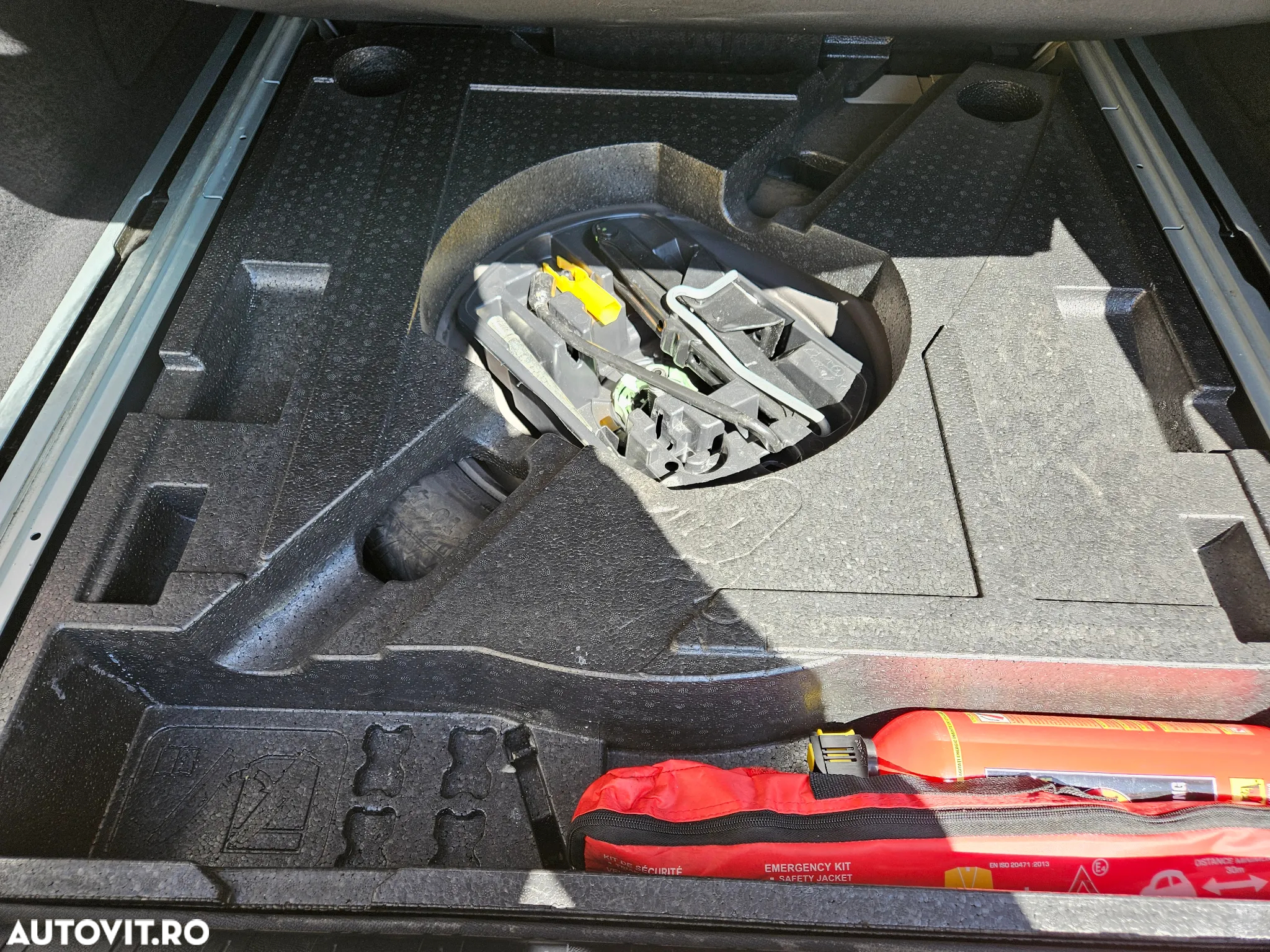 Peugeot 308 BlueHDi FAP 120 Stop & Start Allure - 17