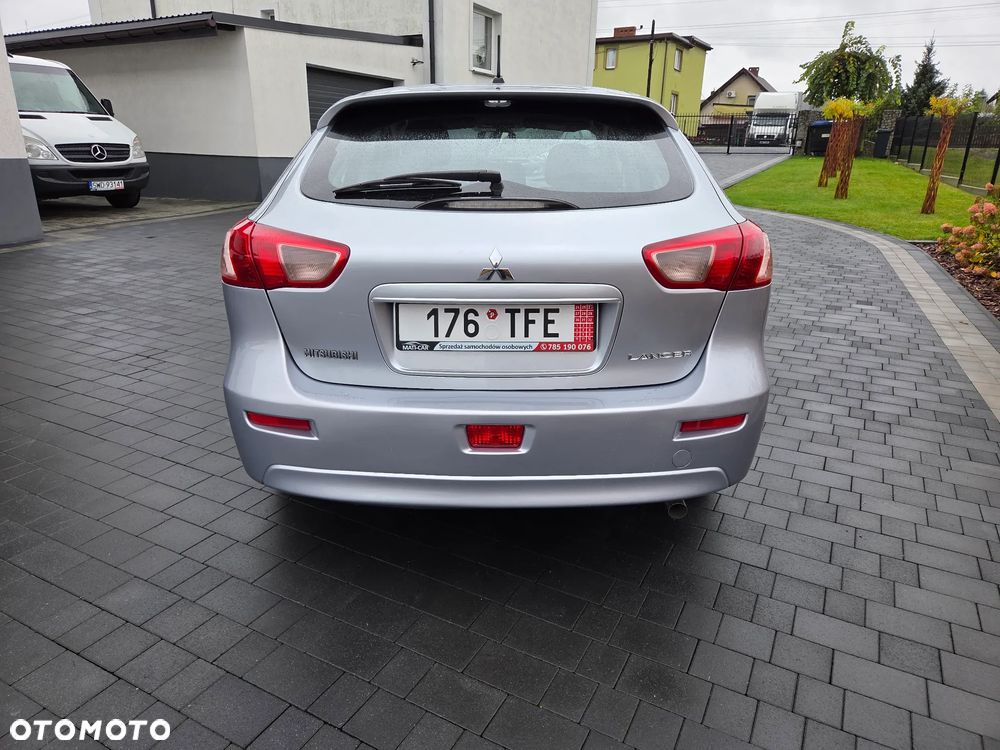 Mitsubishi Lancer Sportback 1.6 ClearTec - 6