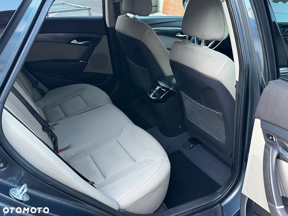 Hyundai i40 1.7 CRDi Comfort + - 15