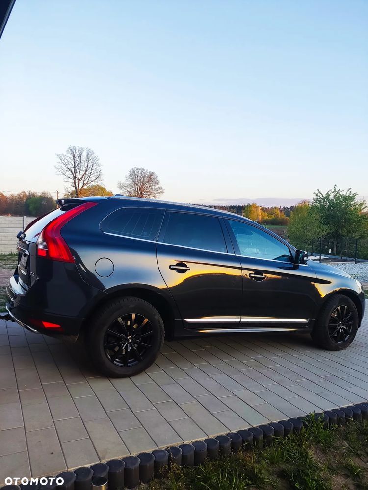 Volvo XC 60 D4 Geartronic Momentum - 6