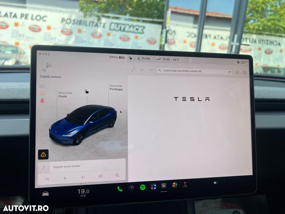 Tesla Model 3 - 39