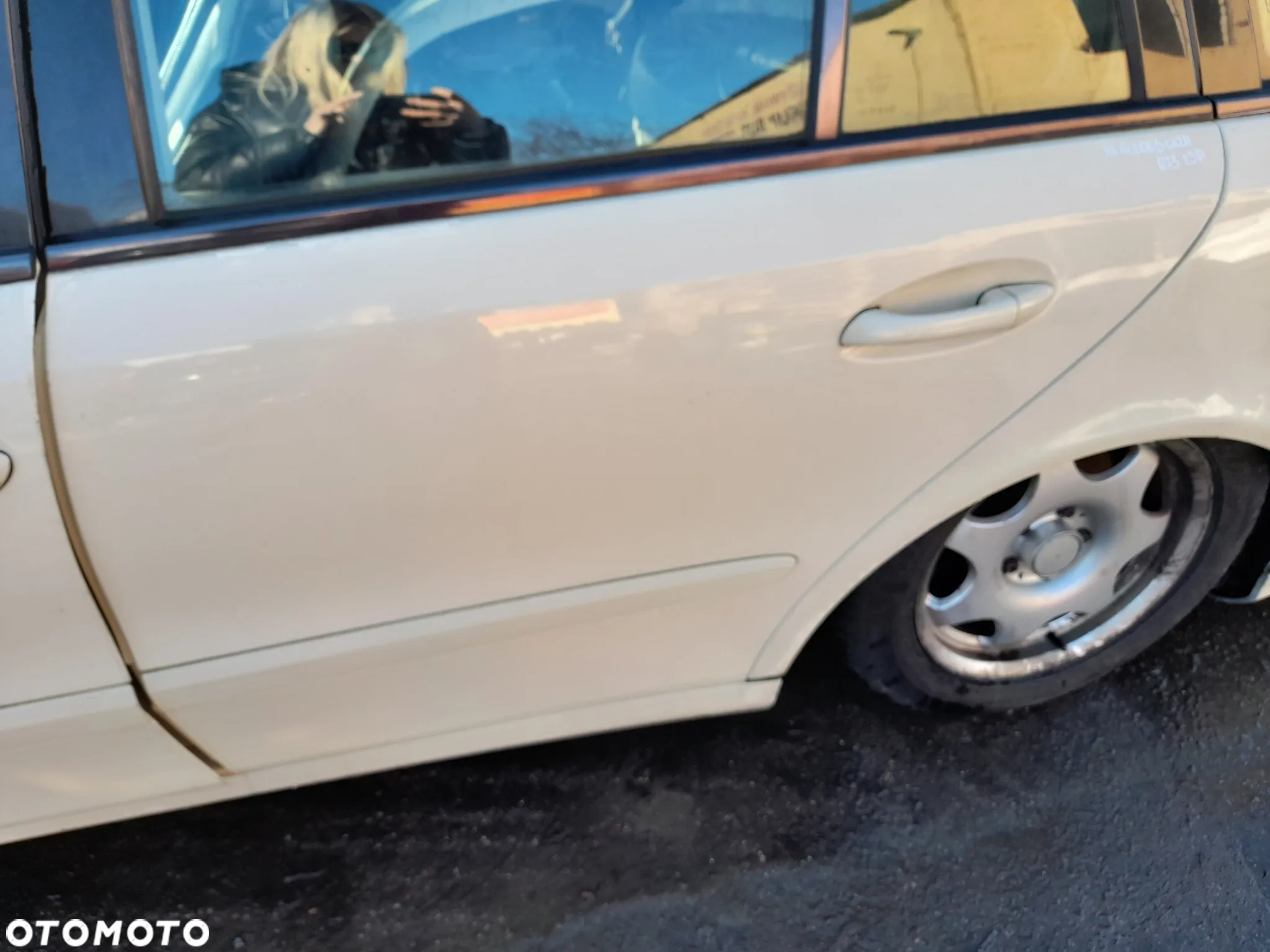 MERCEDES KLASA E W211 DRZWI LEWY TYŁ LEWE TYLNE 623 - 13