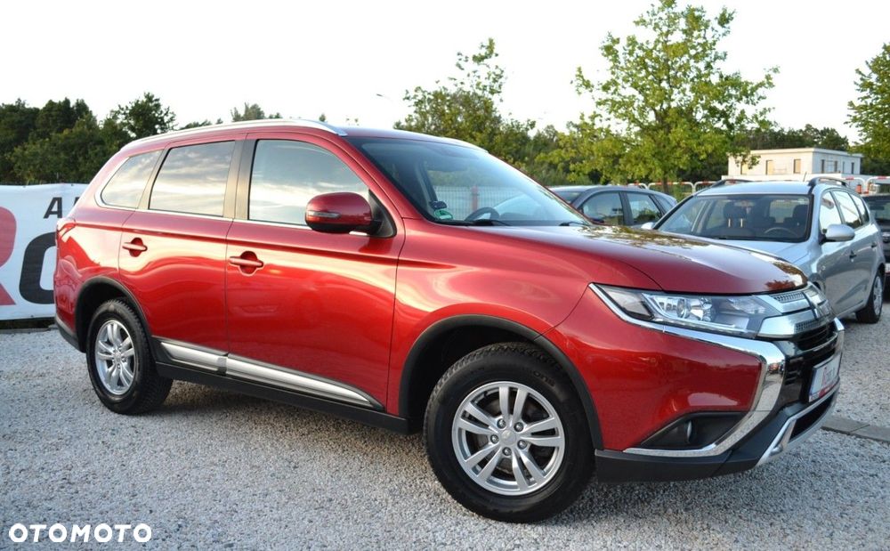 Mitsubishi Outlander 2.0 Intense + 2WD - 12