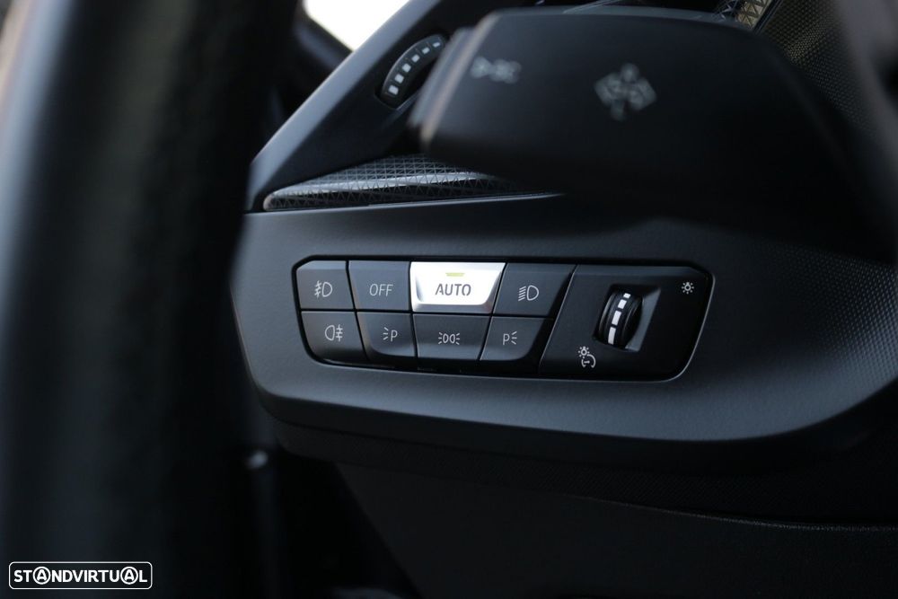 BMW 116 d Corporate Edition M - 33