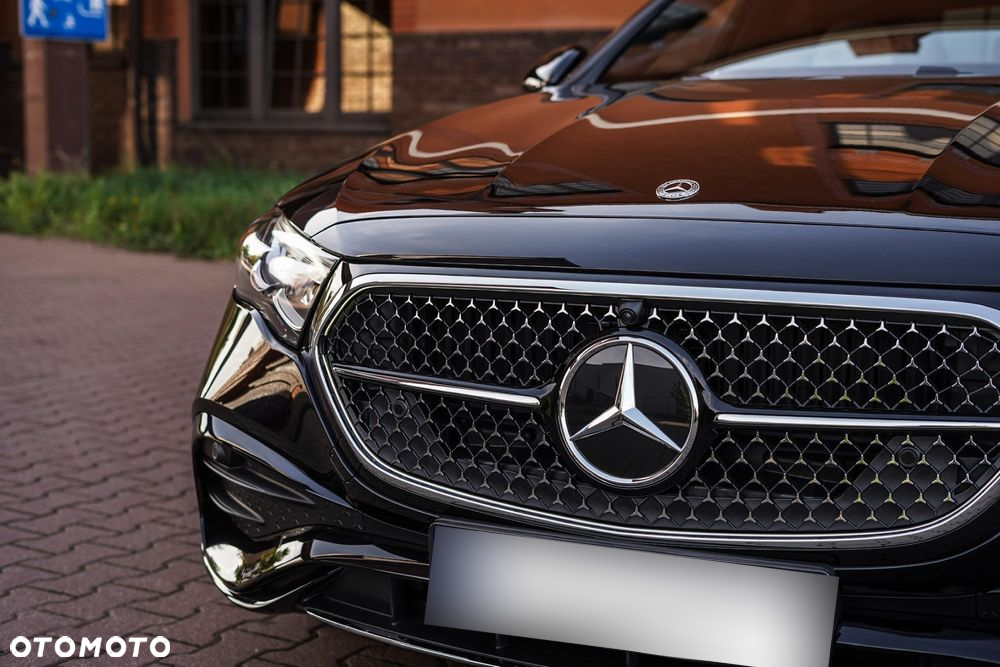 Mercedes-Benz Klasa E 220 d 4-Matic AMG - 9