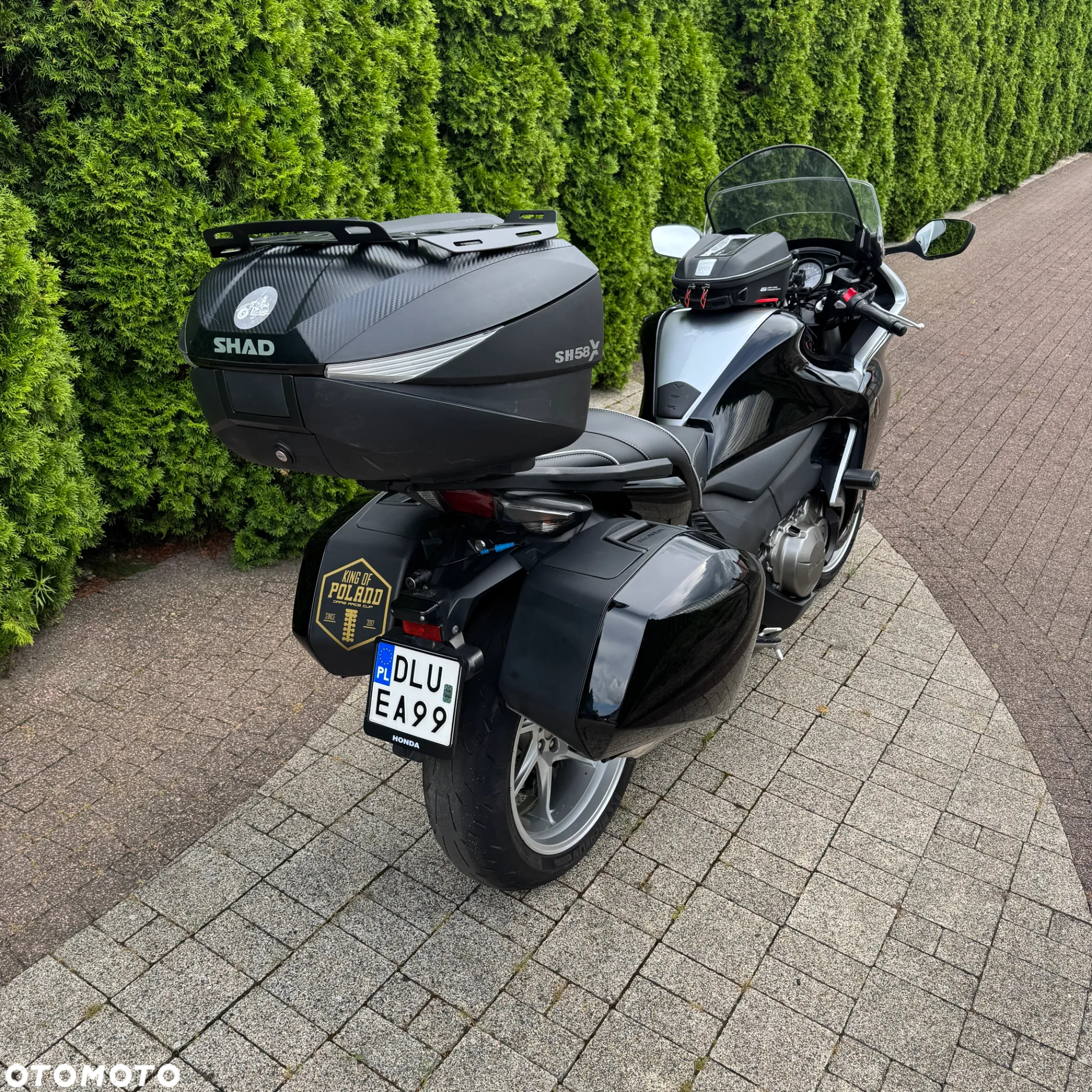 Honda VFR - 3