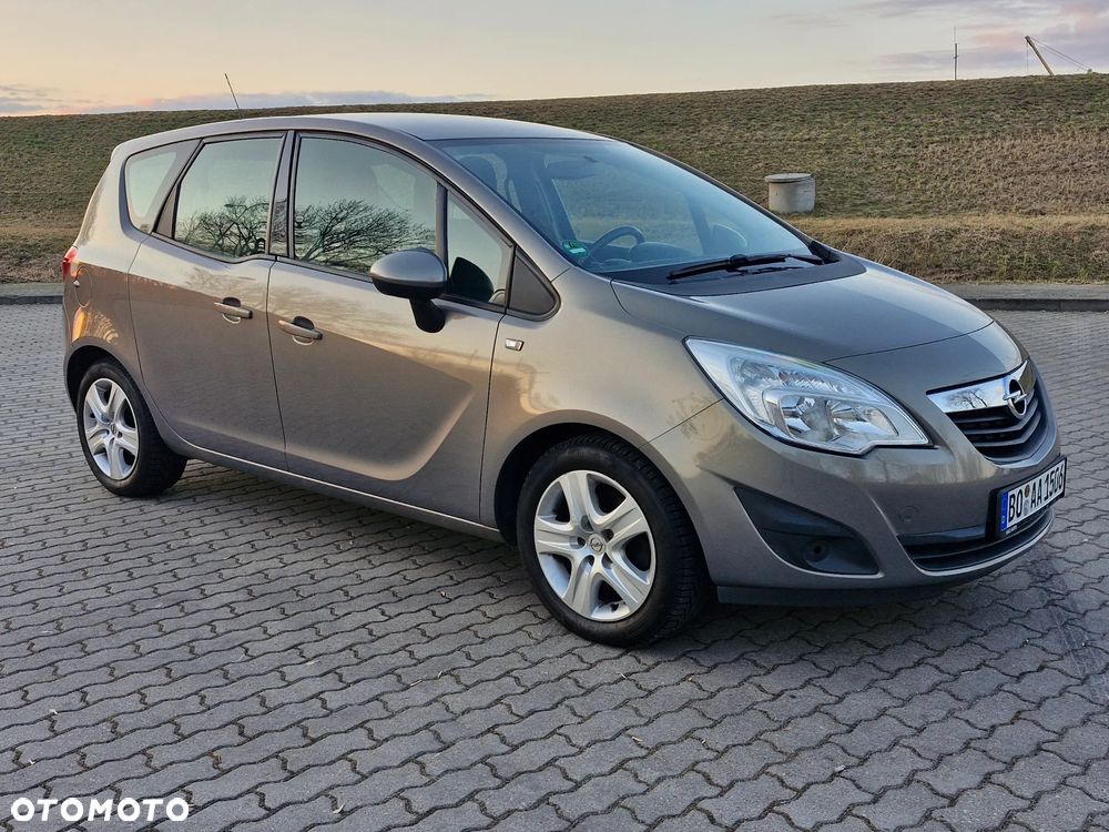 Używany Opel Meriva 2010 - 14 900 PLN, 161 400 km - Otomoto.pl