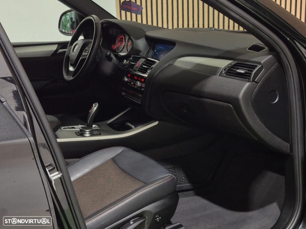 BMW X4 20 d xDrive Auto - 38