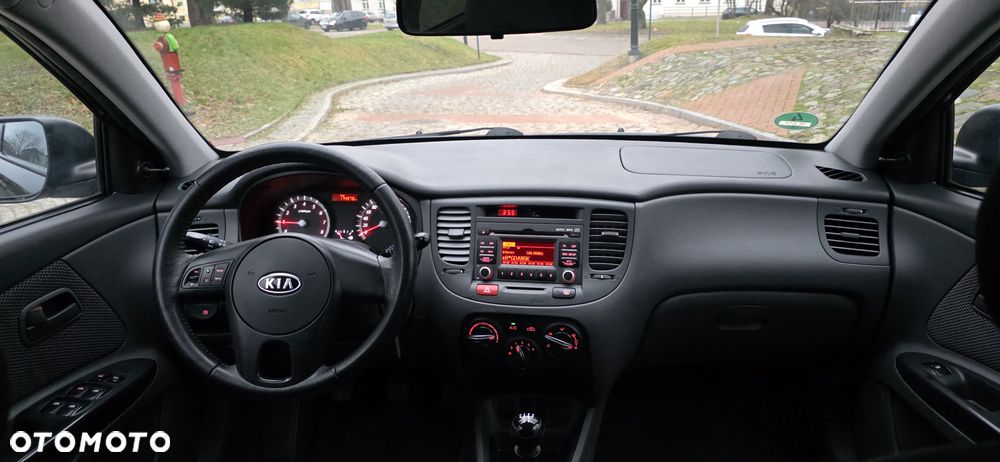 Kia Rio 1.4 Family + - 39