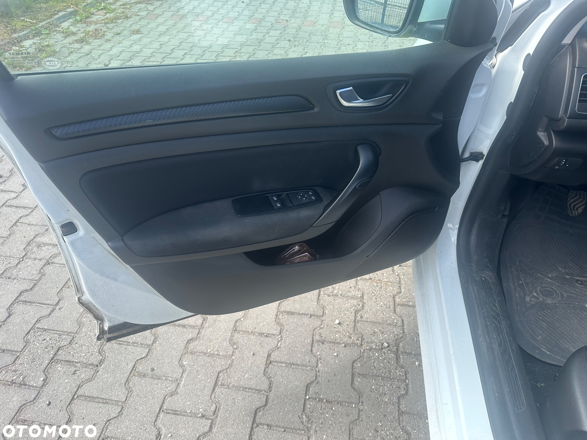 Renault Megane 1.5 dCi Energy Bose EU6 - 15