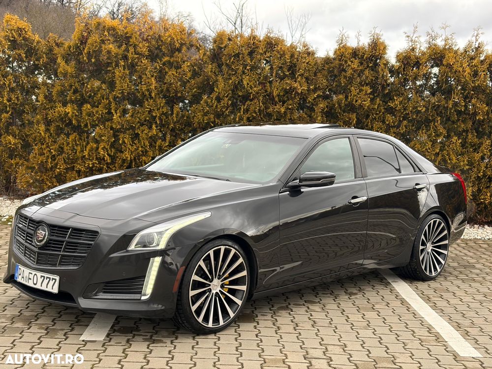 Cadillac CTS - 3
