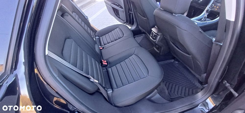 Ford Mondeo 1.5 TDCi ECOnetic Start-Stopp Trend - 11