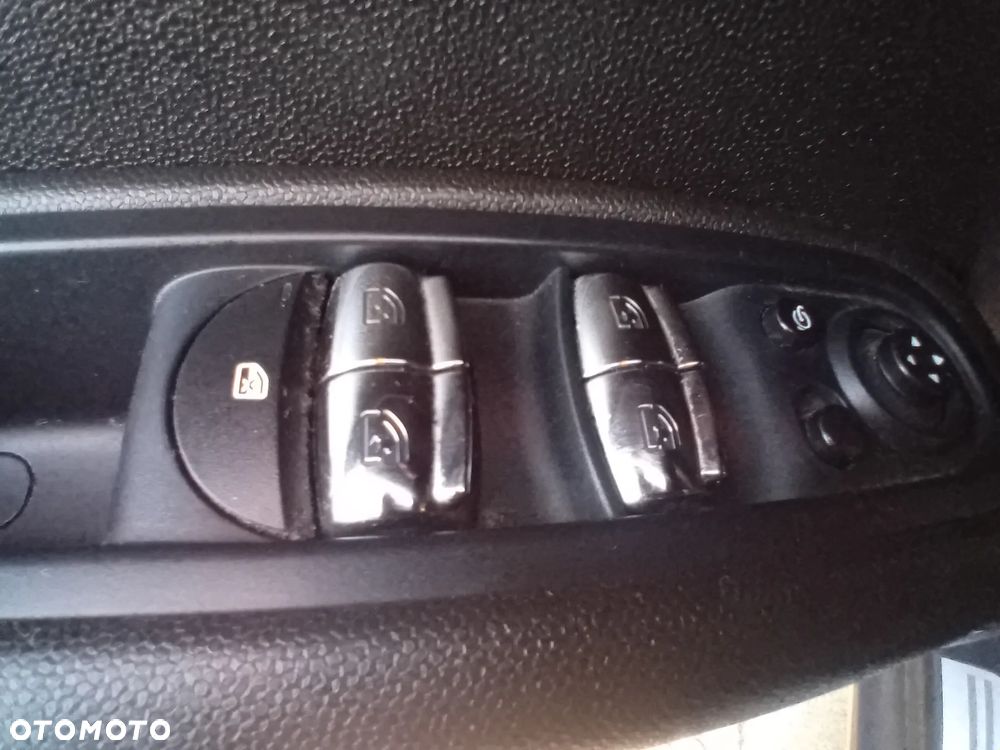 MINI Countryman - 25