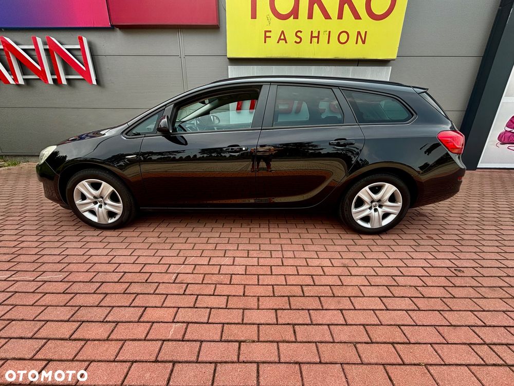 Opel Astra 1.4 Turbo - 9