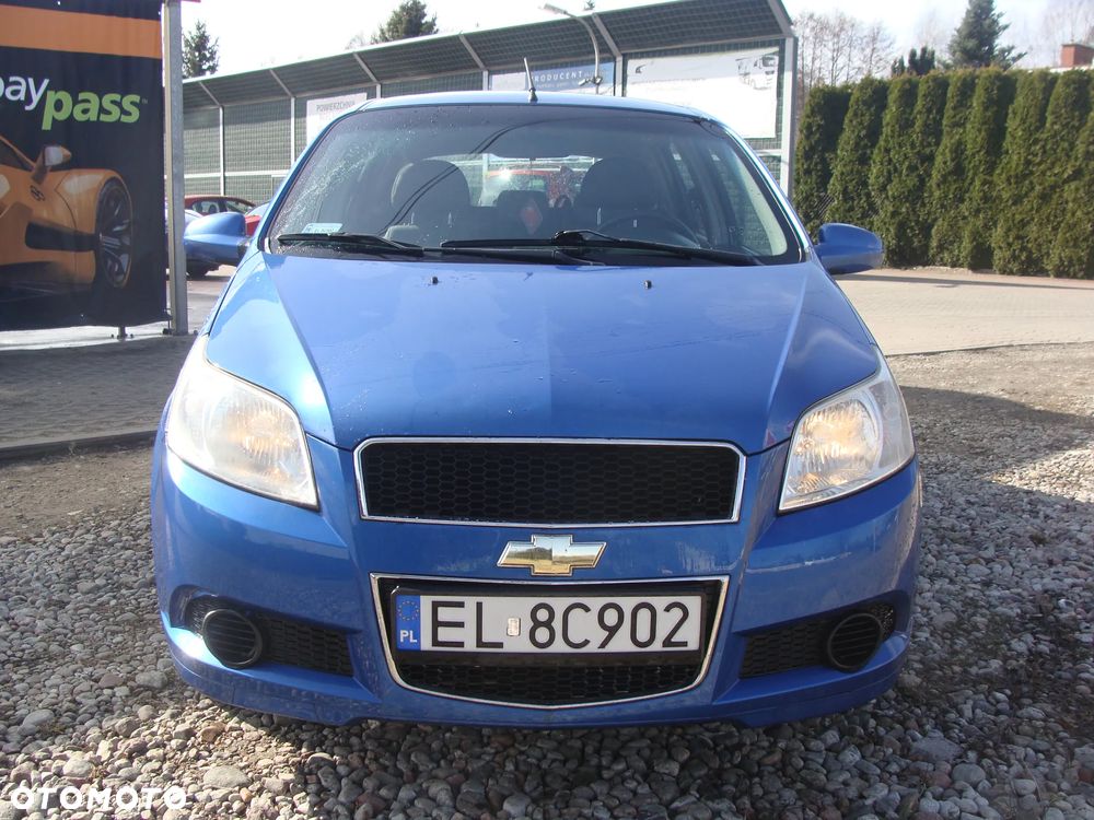 Chevrolet Aveo 1.2 16V LS - 2