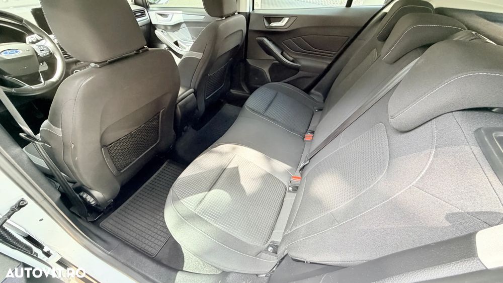 Ford Focus 1.5 EcoBlue Connected - 29
