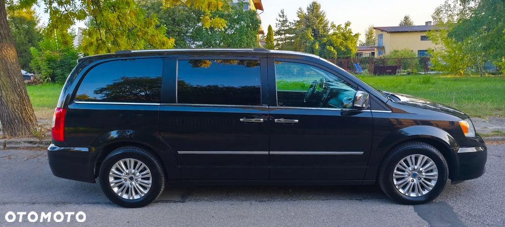 Lancia Voyager - 23