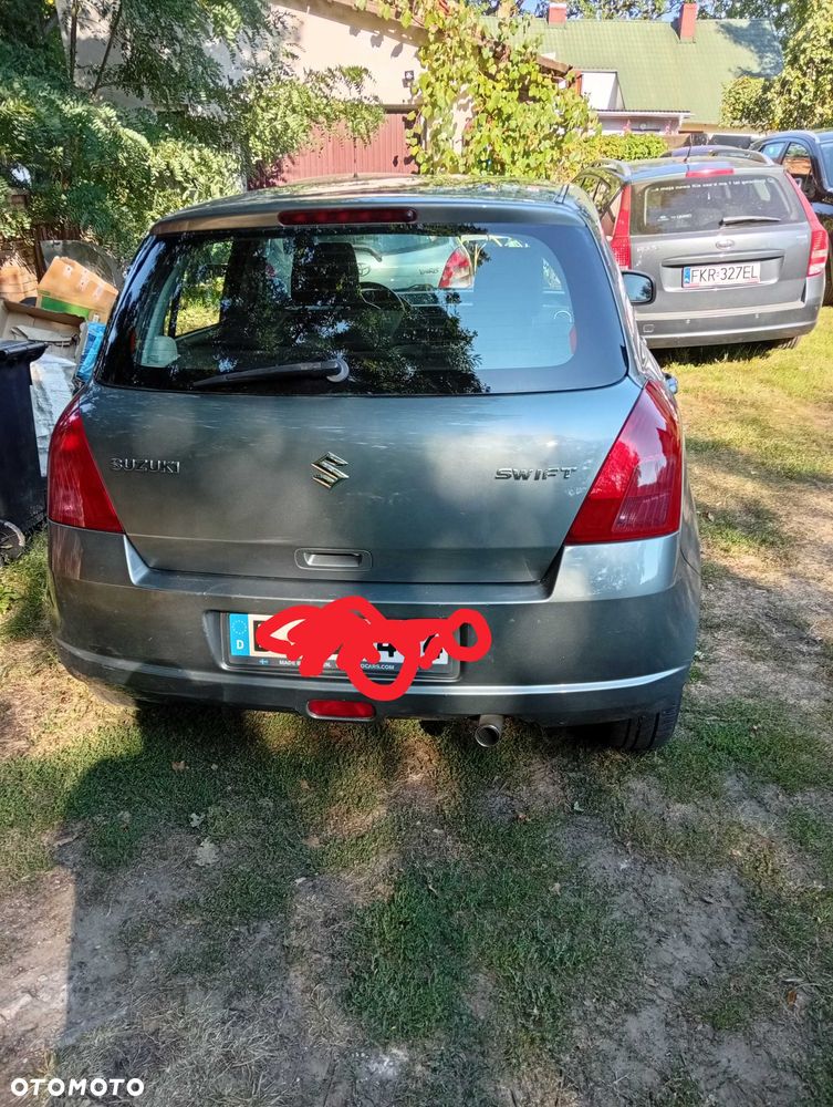 Suzuki Swift - 6