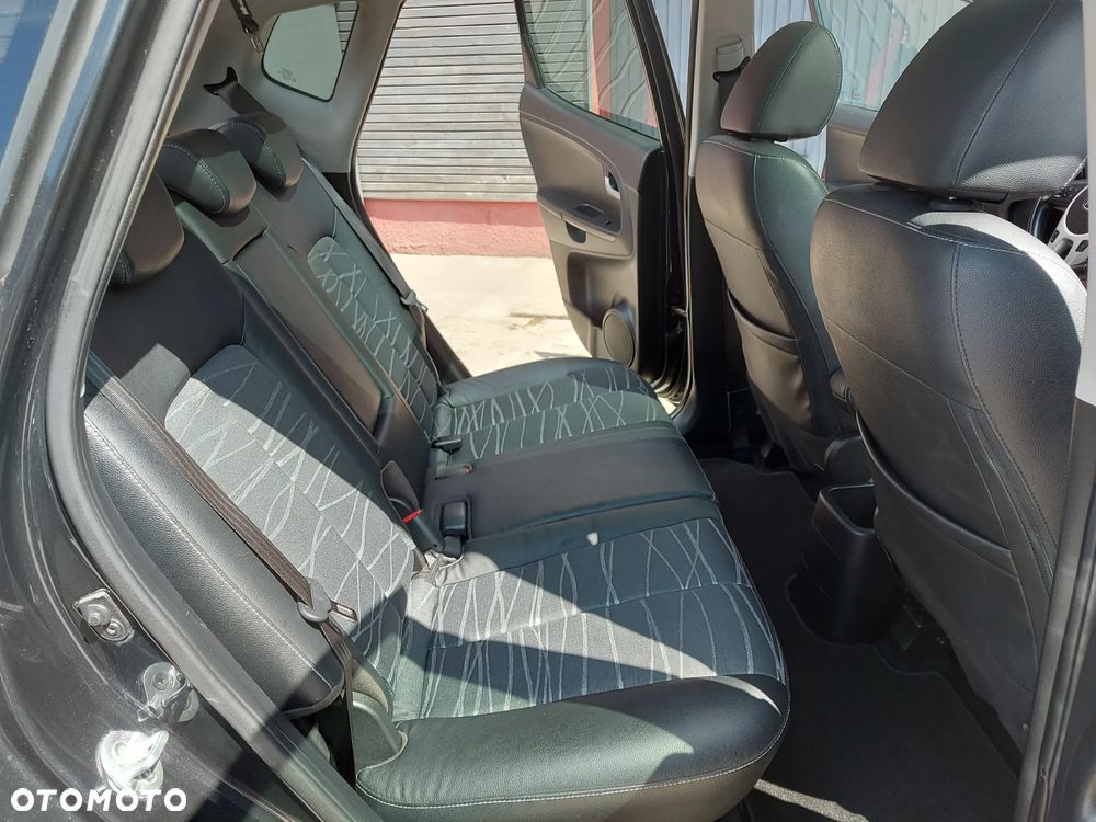 Kia Venga 1.6 CVVT Platinum Edition - 23