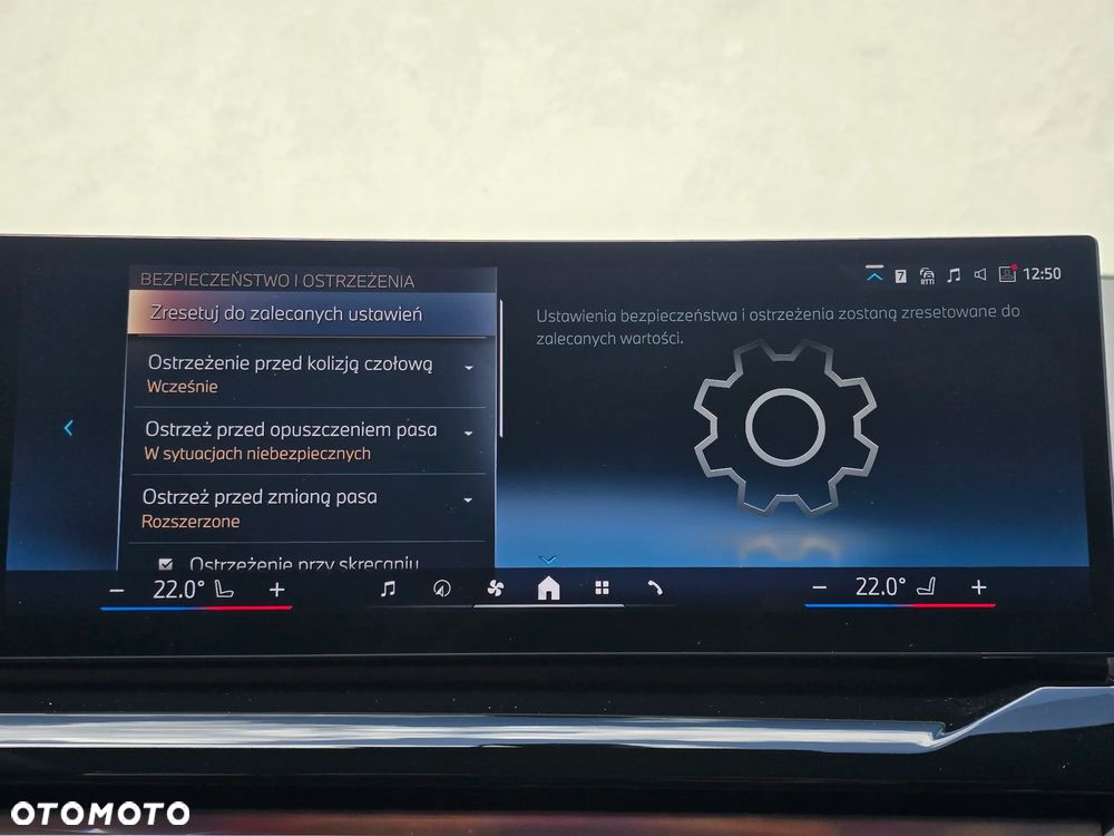 BMW Seria 5 520d xDrive mHEV M Sport - 22