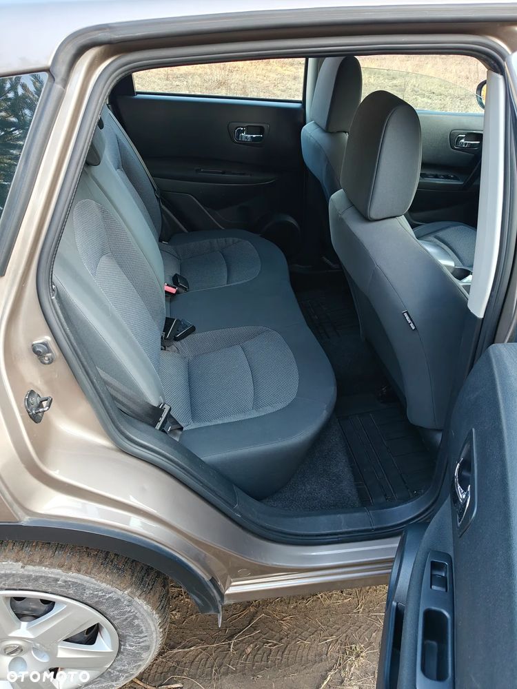 Nissan Qashqai 1.6 Visia - 14