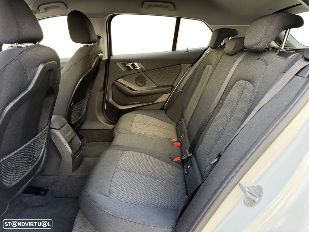 BMW 116 i Advantage - 8