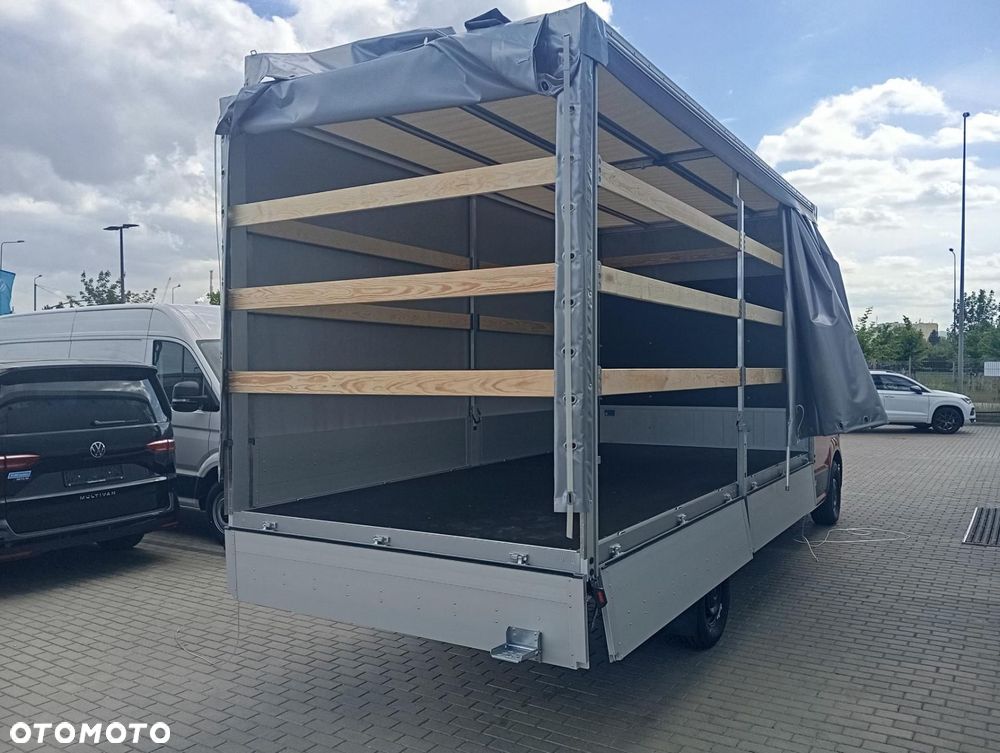 Volkswagen Crafter - 9