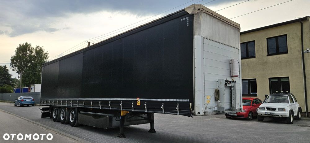 Schmitz Cargobull FIRANKA / STANDARD / BARDZO ZADBANA / NOWE OPONY - 2