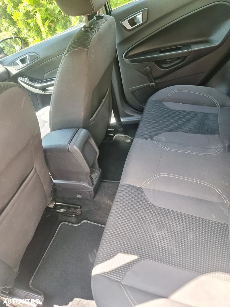 Ford Fiesta 1.0 Start Stop Titanium - 4