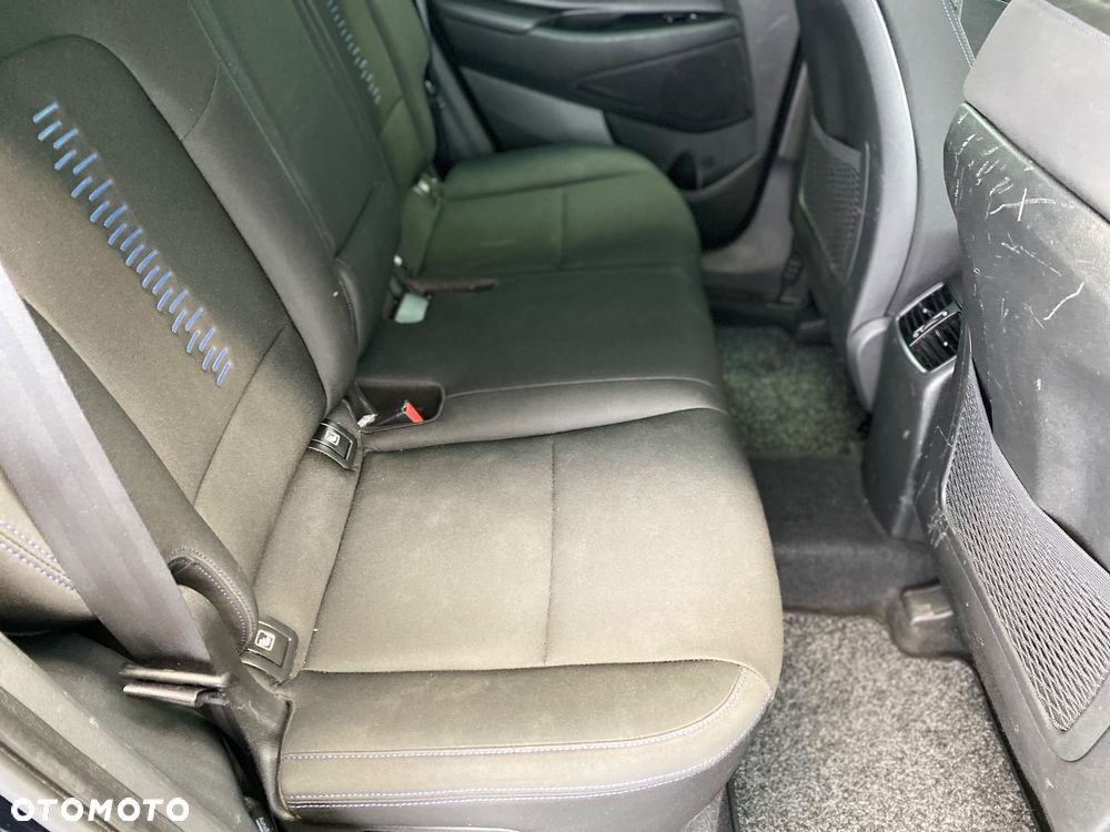 Hyundai Tucson 1.7 CRDI BlueDrive Style 2WD DCT - 14