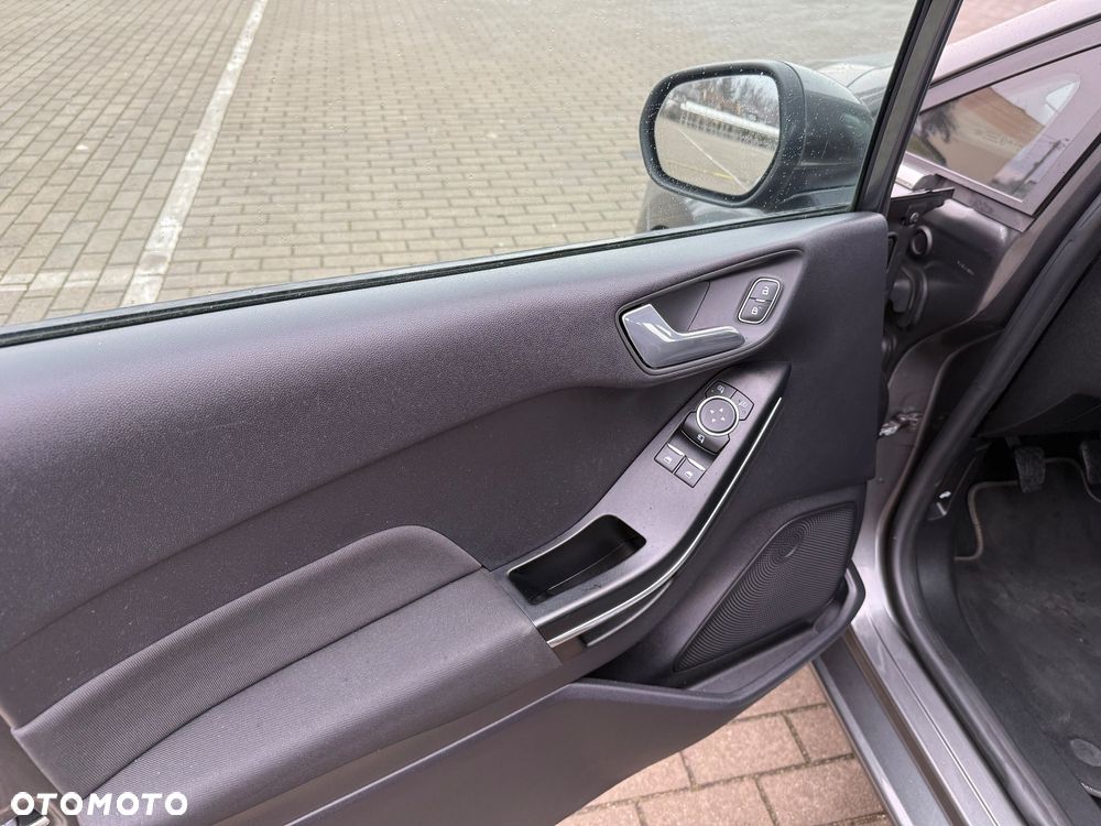 Ford Fiesta 1.0 EcoBoost Titanium ASS - 10