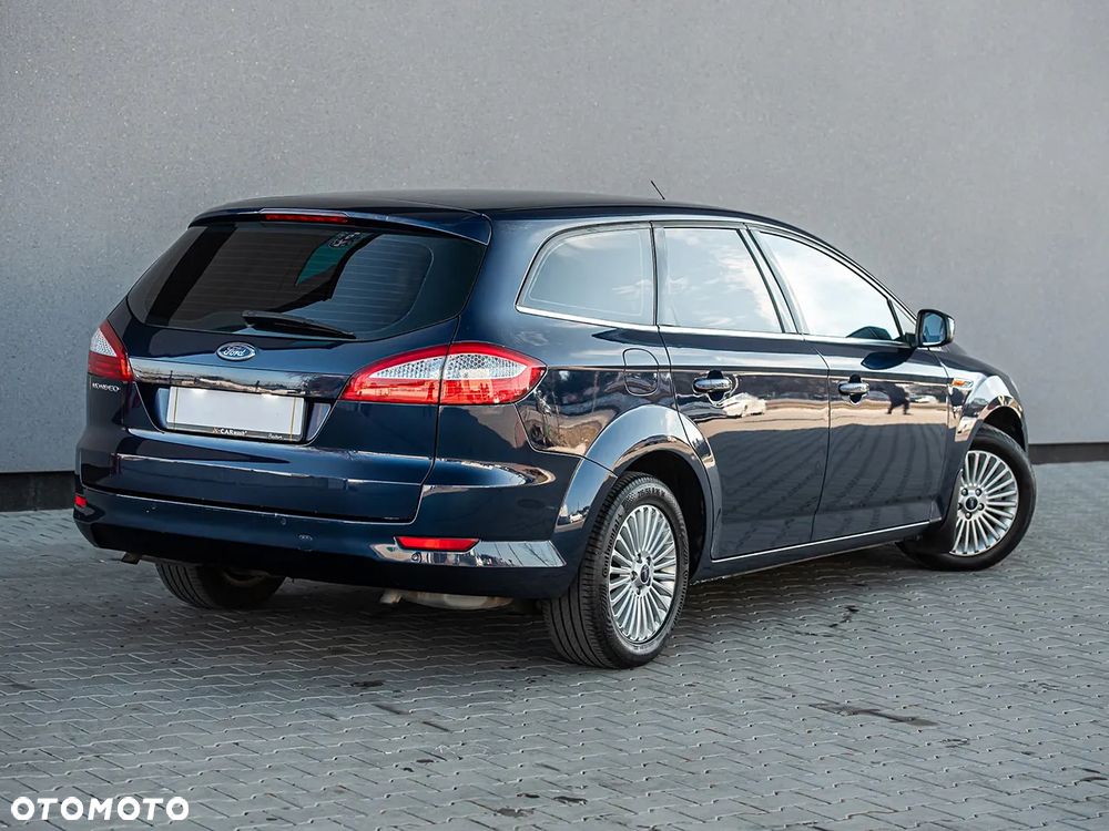 Ford Mondeo - 13