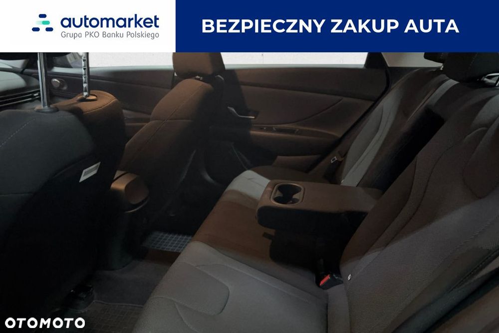 Hyundai Elantra 1.6 Modern - 12